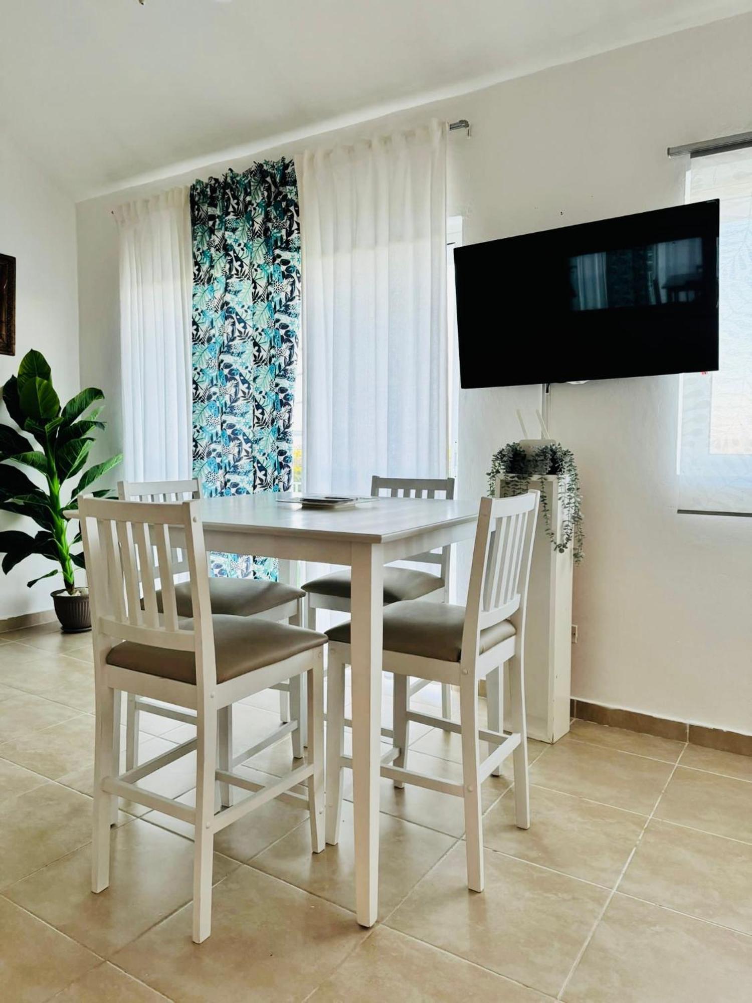 Paradise Suite Cadaques Байяибе Экстерьер фото